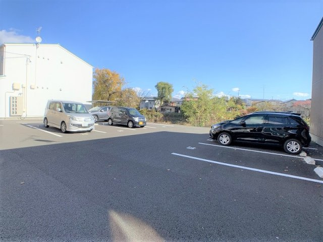 トピア安倍館Bの駐車場