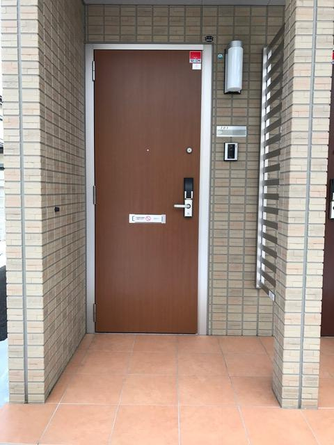 フィレールの玄関