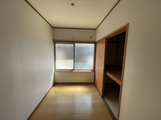 【洋室】 | 天山1丁目一戸建て・