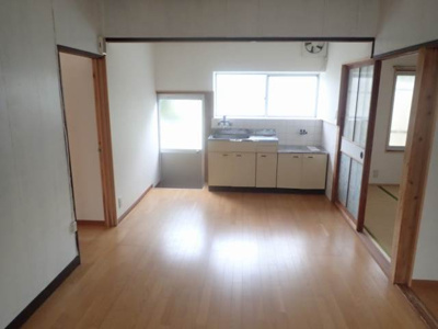 【居間・リビング】 | 天山1丁目一戸建て・