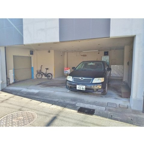 岐阜市柳川町の駐車場の外観