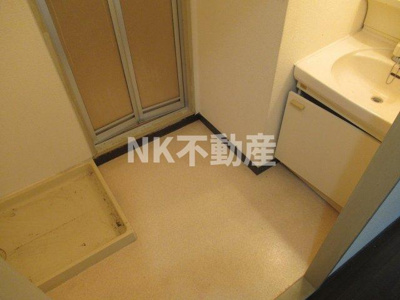 【洗面所】 | ギャレ近大前（長瀬賃貸） | 使いやすい洗面所です