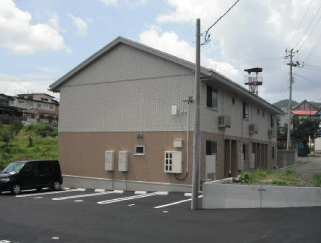 D-ｒｏｏｍ松山の外観