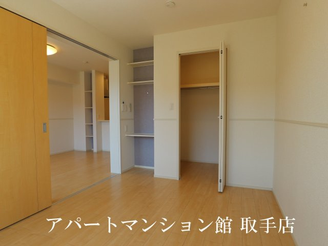 グランディルの寝室