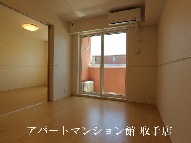 グランディルの居間・リビング