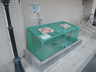 【その他共用部分】 | ゴミ置場です。
敷地内にあるのでゴミ出しが楽ちんです。