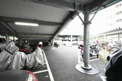 【その他共用部分】 | 南六郷パークハウス | バイク置場