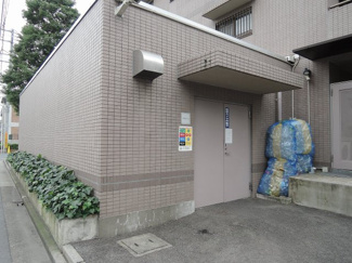 【その他共用部分】 | 敷地内ゴミ置場