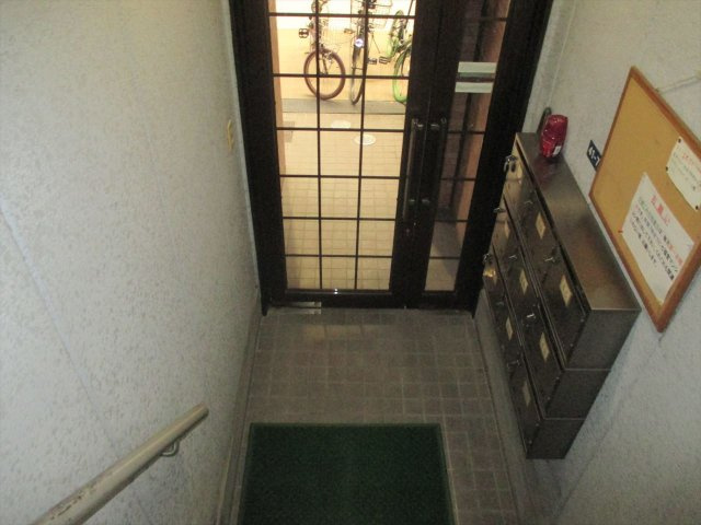 七福堂マンション｜名古屋市の賃貸ならMy賃貸のエントランス|七福堂マンション