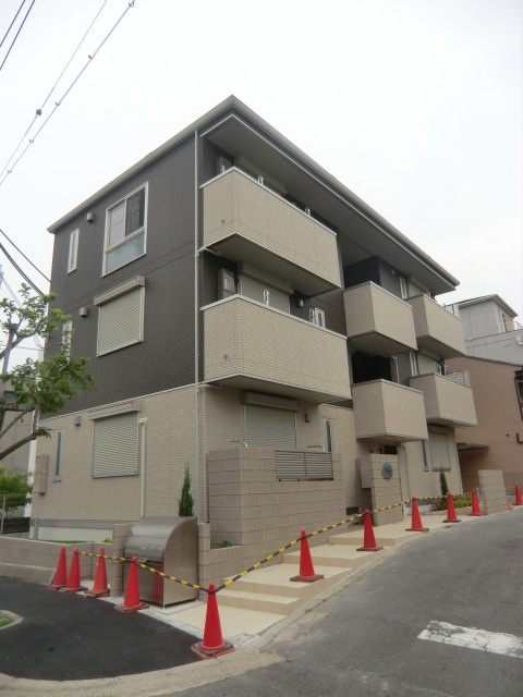 大阪市淀川区十三元今里１丁目のアパート