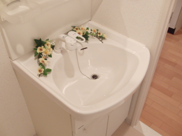 豊中市千成町３丁目の賃貸マンションの独立洗面台