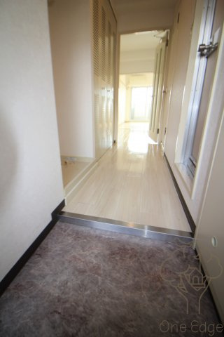 パークヒル扇町の玄関