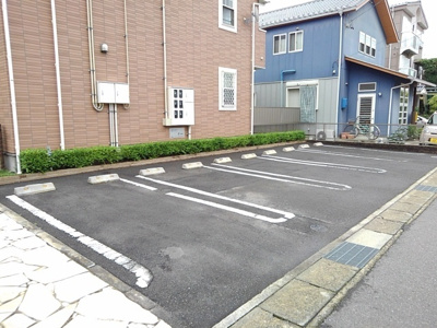【駐車場】 | ヴィラージュ