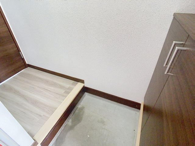 コーポ中里Aの玄関