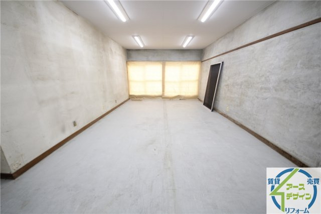 明光ビルの内装