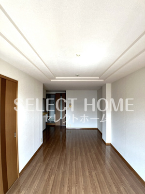 【居間・リビング】 | サンタガーデン | ゆったり過ごせるリビングです
同型タイプ