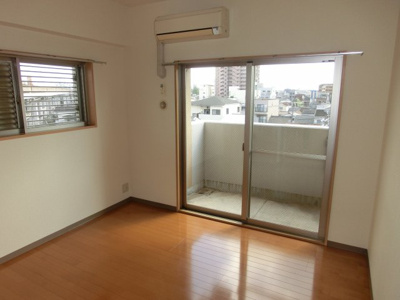 【居間・リビング】 | シャルム文の里 | おしゃれな居間です