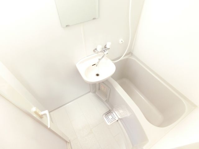 サニーステージヒカリの浴室
