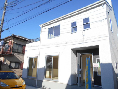 【外観】 | 新築　春日部市　豊町　全１棟　１号棟　33坪 | 外観です。・駅徒歩圏内バス便もあり・駐車場2台・南西向き・４SLDKとﾙｰﾌバルコニー・立野小・大増中・