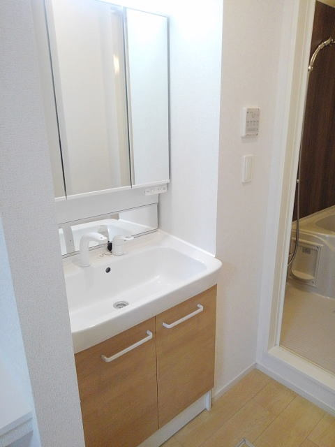 ル・サージュの独立洗面台