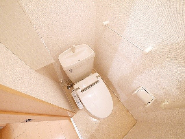 メゾン　ド　アゼリア　Ｂのトイレ|トイレです