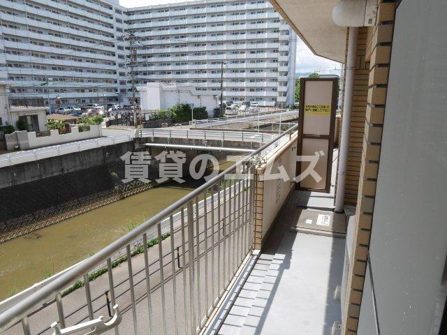 【バルコニー】 | キャッスル泉屋Ⅱ | キャッスル泉屋Ⅱのバルコニー