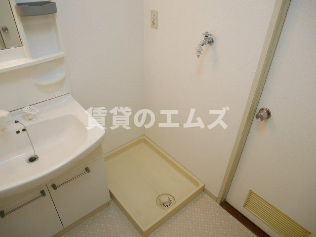 【設備】 | キャッスル泉屋Ⅱ | キャッスル泉屋Ⅱの室内洗濯機置き場