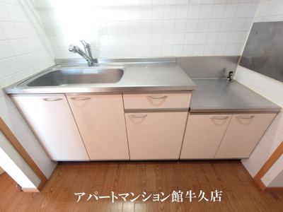 【キッチン】 | サンライズヴィラひたち野B