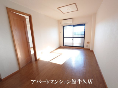 【居間・リビング】 | サンライズヴィラひたち野B