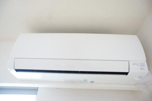 【設備】 | グランディール | もちろんエアコン完備です。