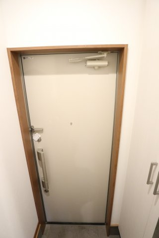 【玄関】