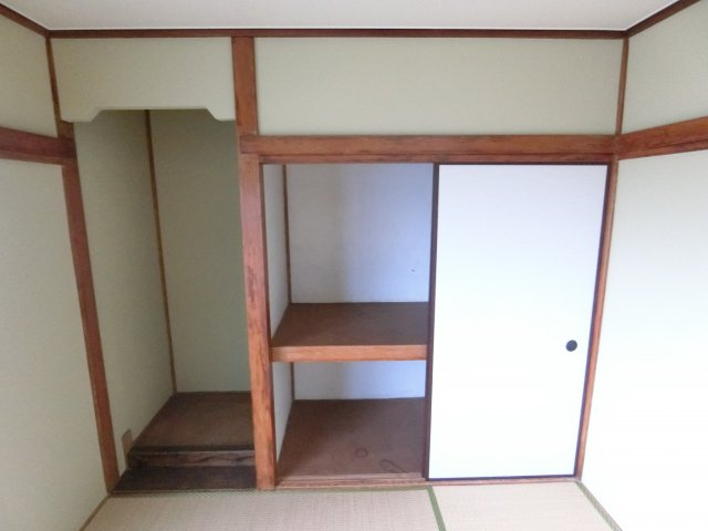 福田貸家の内装