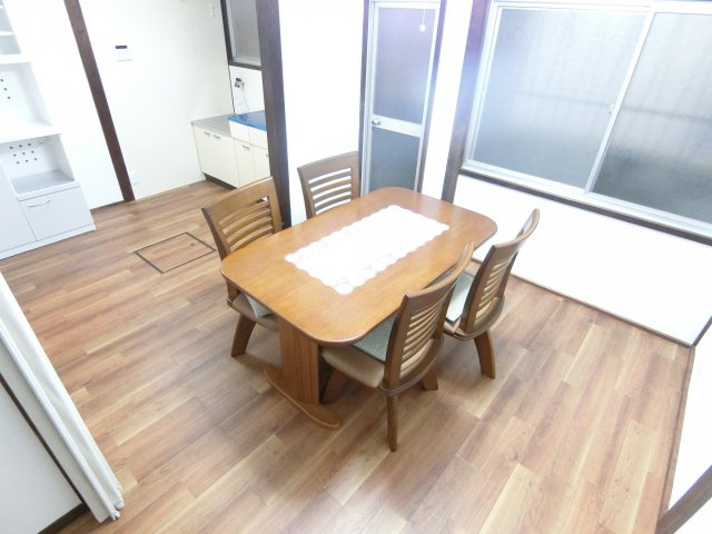 福田貸家の居間・リビング