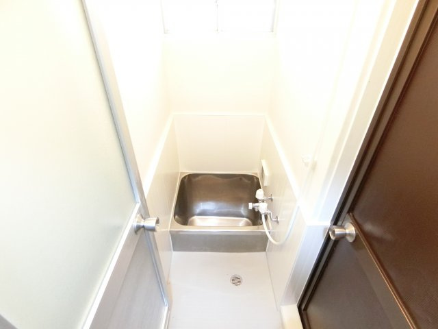 福田貸家の浴室