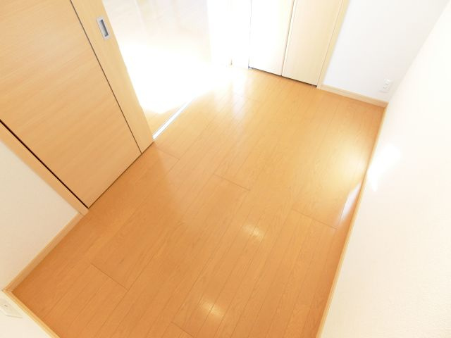 コンフォートの洋室