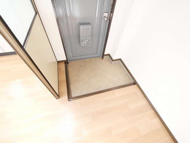 森島ビルの玄関|毎日通る玄関はこちらです