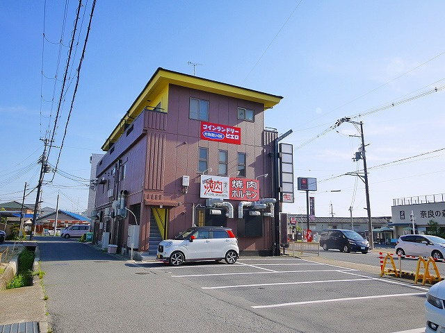 森島ビルの周辺