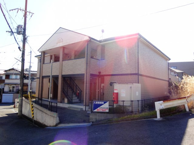 ラパス高倉台Ⅲ番館の外観