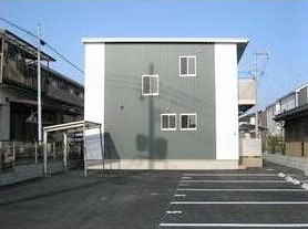 熊本市中央区帯山８丁目のアパートの駐車場