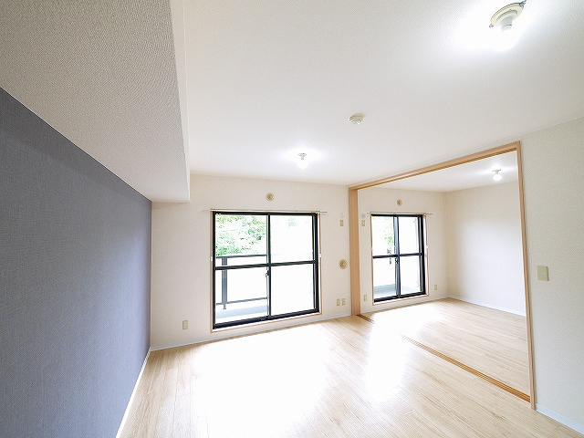 シャルム・サンモルティエの居間・リビング