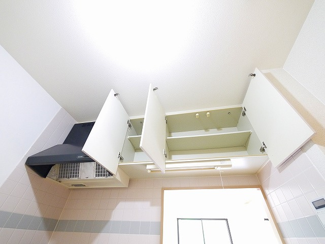 シャルム・サンモルティエのキッチン