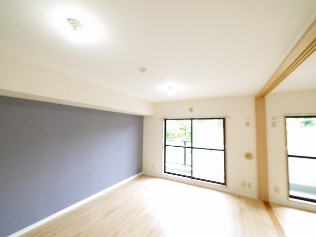 シャルム・サンモルティエの居間・リビング