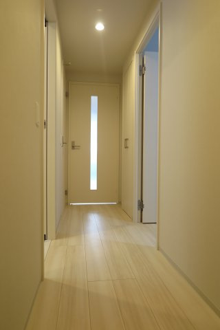 イルミナル グランデの玄関