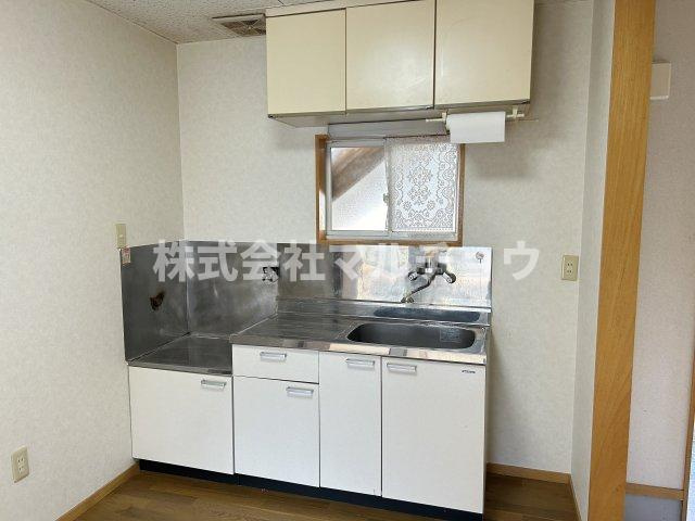 高見荘のキッチン|お料理しやすいキッチンです