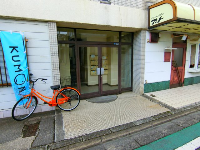 恵マンションのエントランス