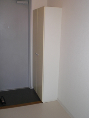 【玄関】 | サンヒルズ上大岡Ａ