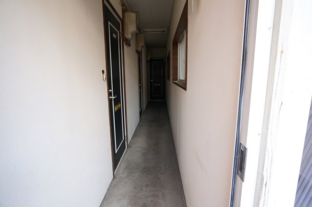 【その他共用部分】 | シャトルⅡ番館 | 1階共用廊下