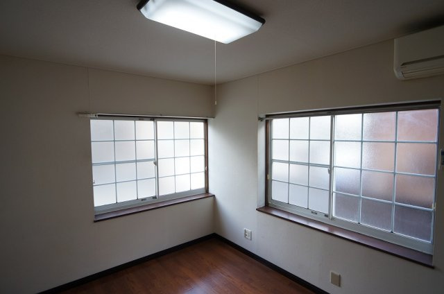 【洋室】 | シャトルⅡ番館