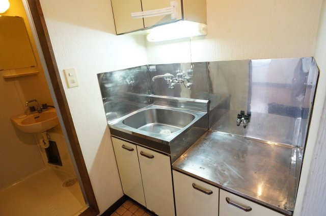 【キッチン】 | シャトルⅡ番館