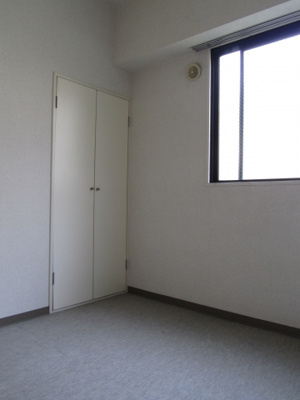 【洋室】 | 第二八千代ビル